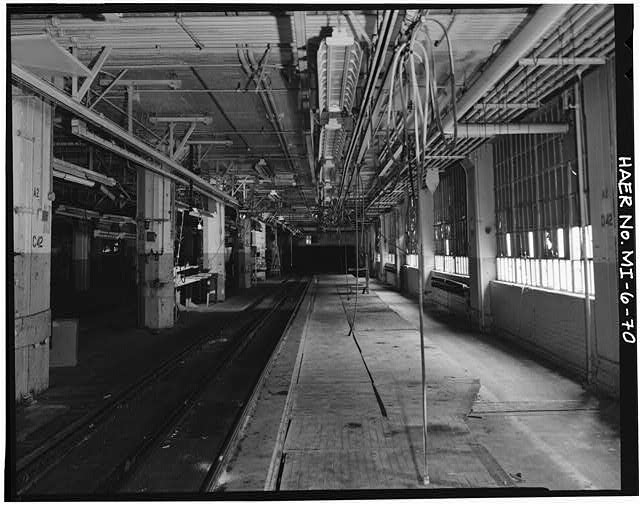 Dodge Hamtramck Plant ASSEMBLING BUILDING #1, FINAL ASSEMBLING LINE, SECOND FLOOR, 1980