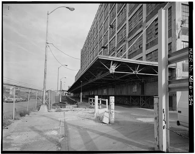 Dodge Hamtramck Plant WAREHOUSE BUILDING, VIEW SOUTHEAST, 1980